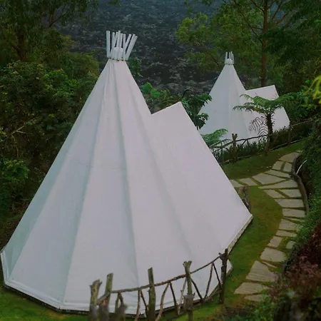 Alam Caldera Camp & Resto Hotel Kubupenlokan Exterior photo
