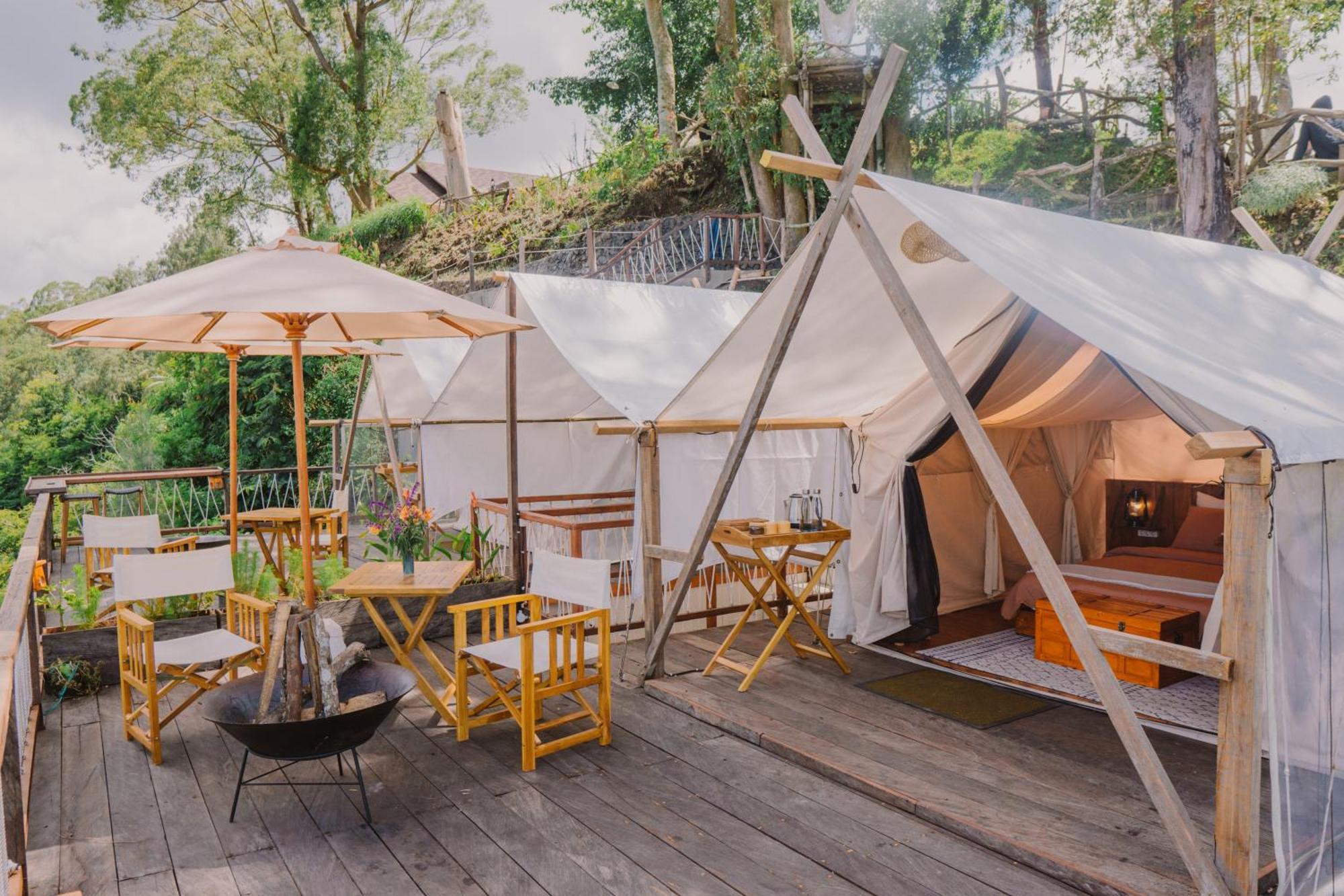 Alam Caldera Camp & Resto * Kubupenlokan
