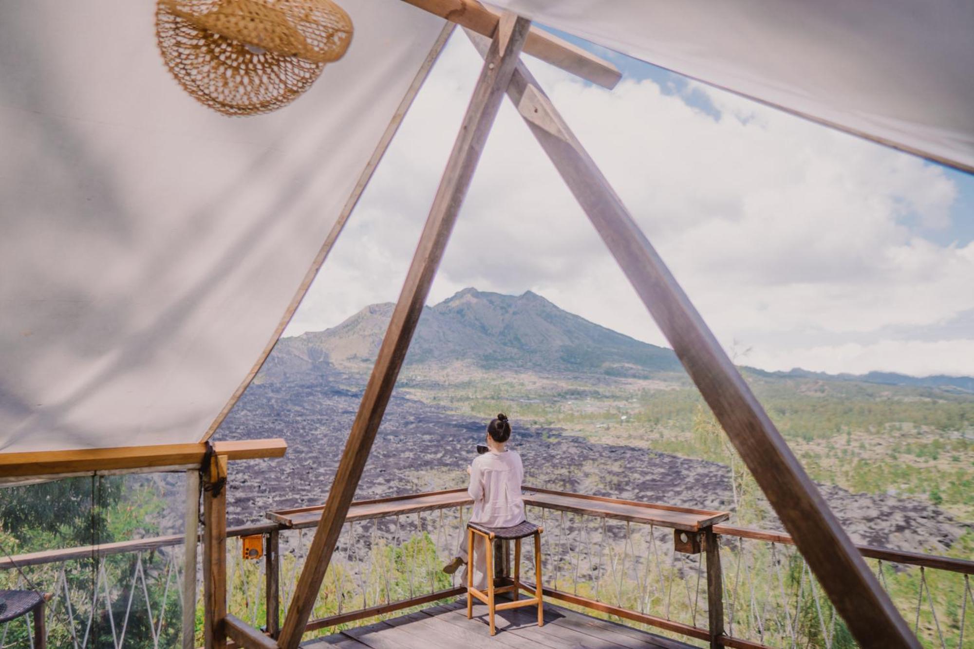 Alam Caldera Camp & Resto Luxury tent Kubupenlokan