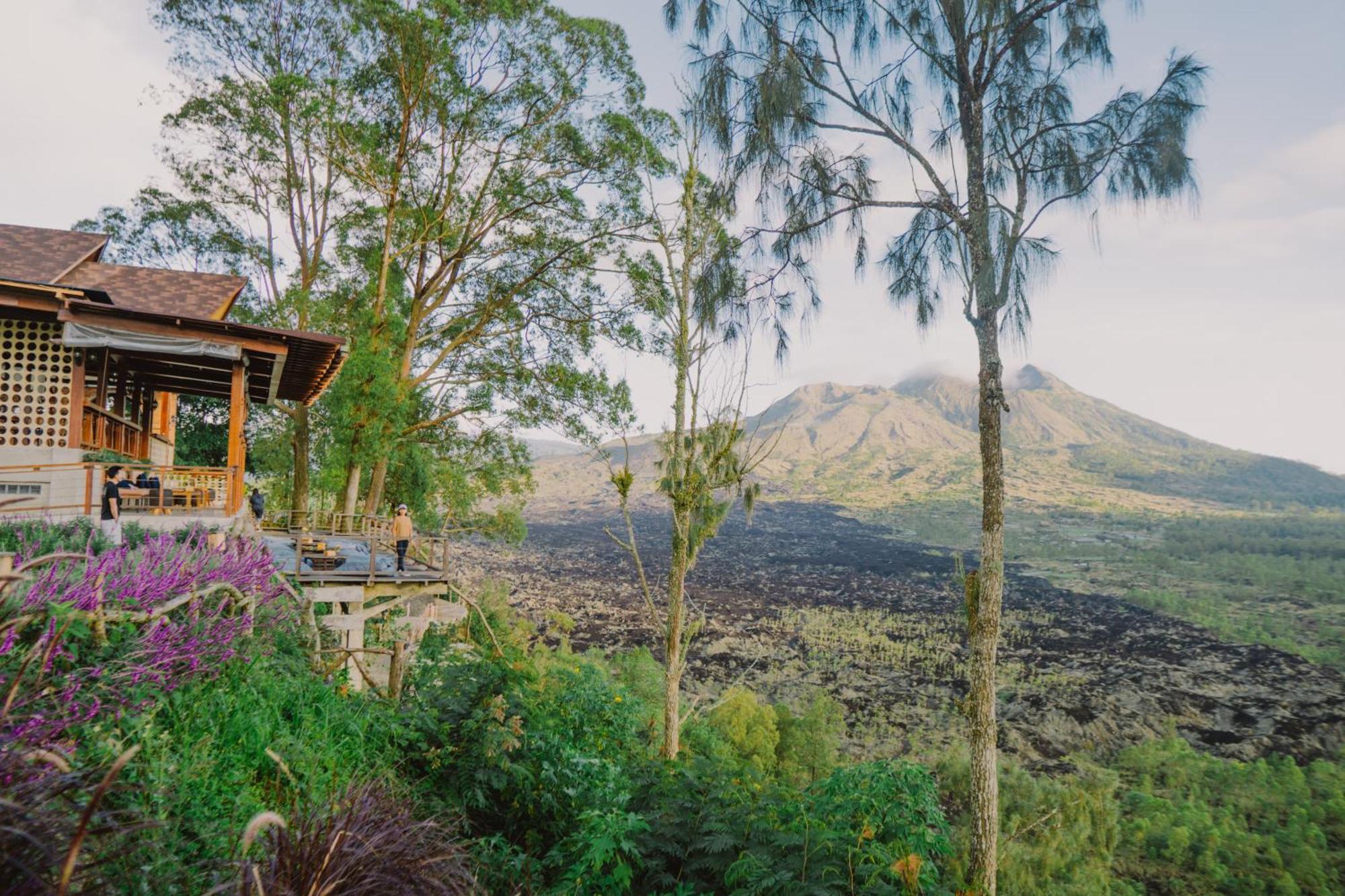 Luxury tent Alam Caldera Camp & Resto Kubupenlokan