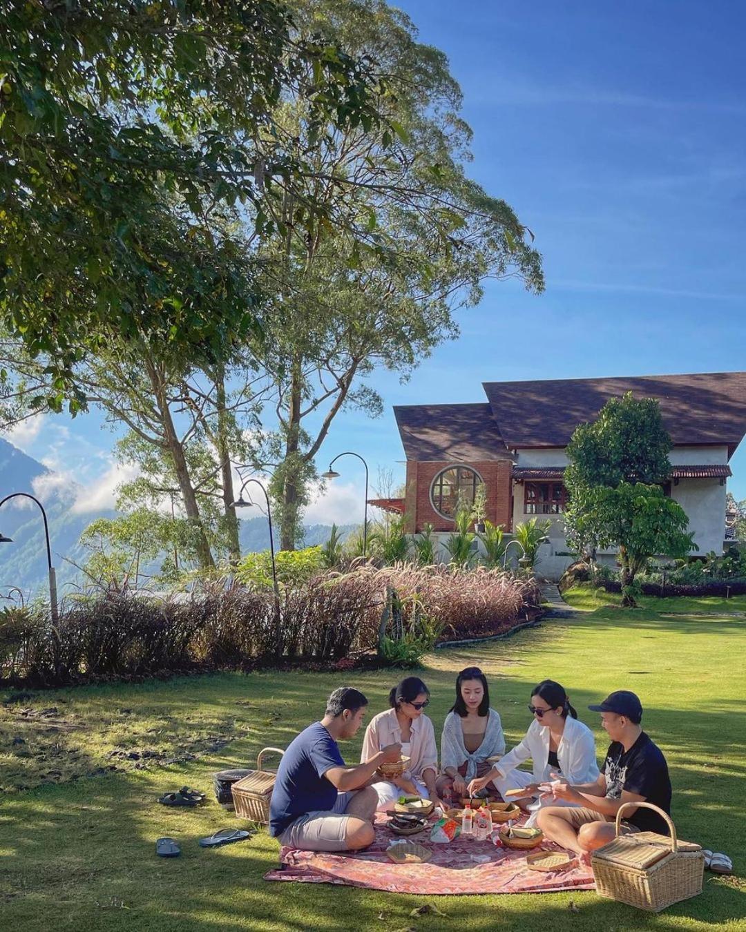 Alam Caldera Camp & Resto Kubupenlokan
